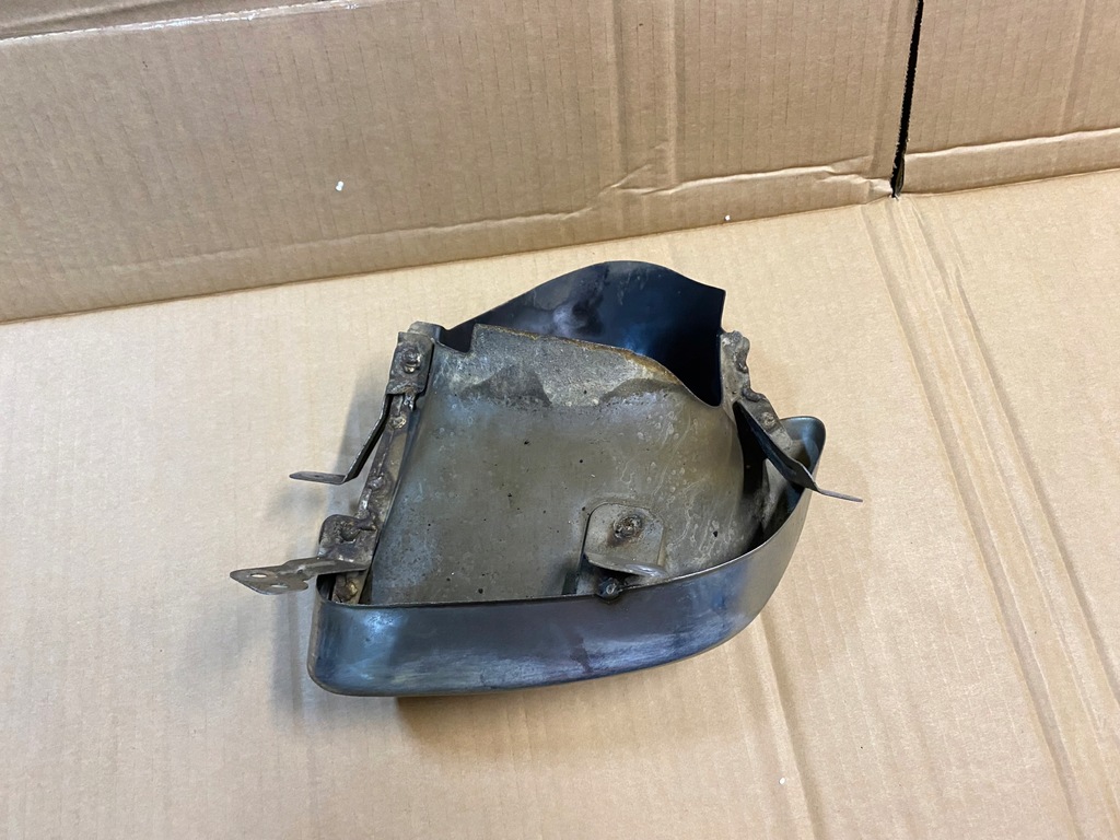 фото №4, Выход глушителя na бампер правый dodge charger 3.6