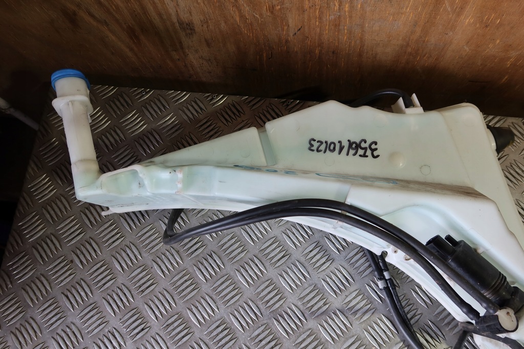 фото №10, Бак омывателя range rover vogue cpla17b613ah