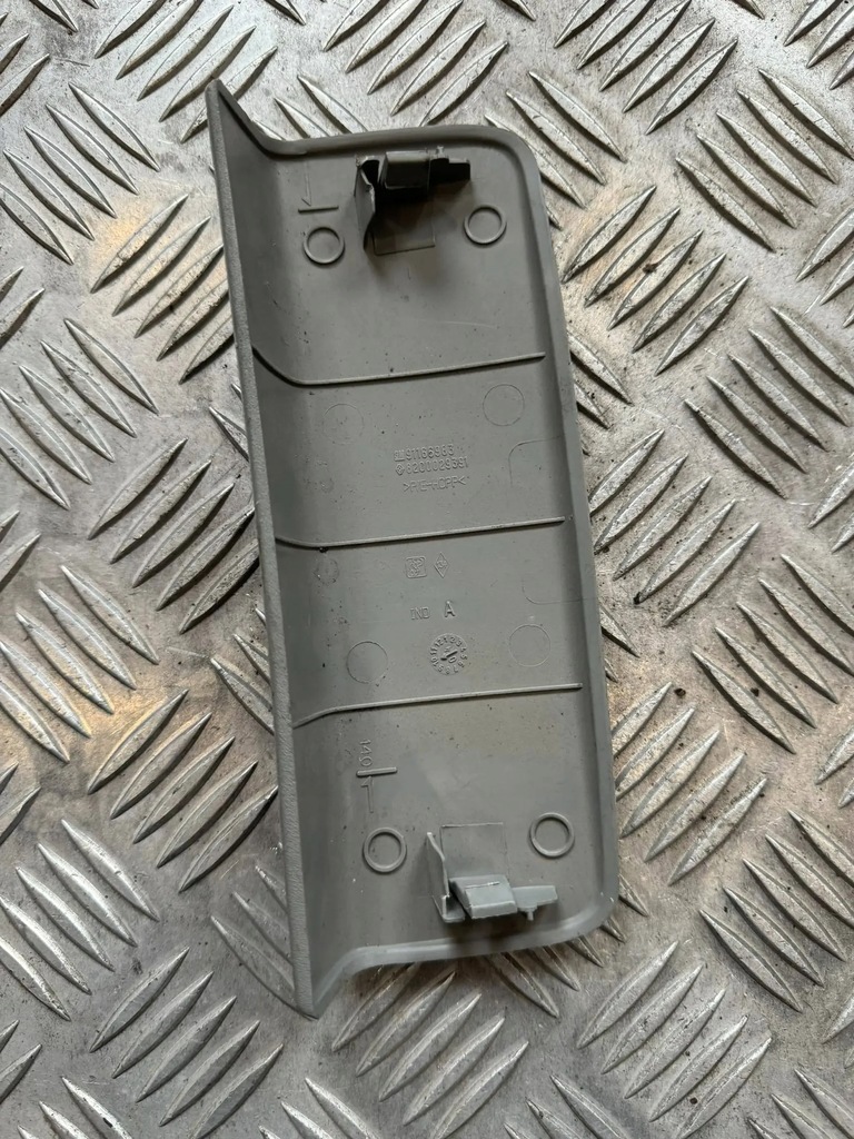 фото №2, Захист заглушка стельовий renault trafic 8200029391