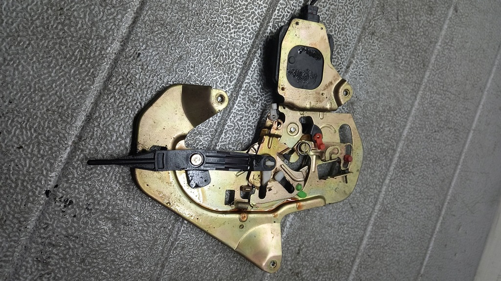 фото №2, Замок лівий задня kia carnival 02r ii 2.9tdi