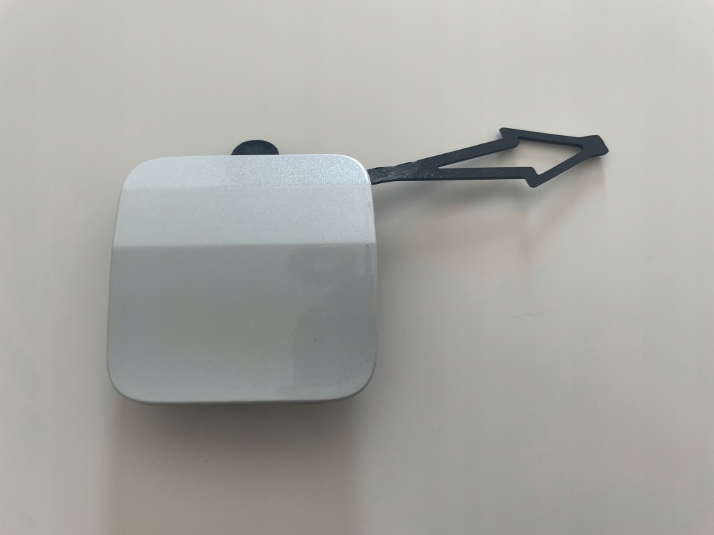 фото №1, Renault clio 5 v хетчбек 2019-2023 заглушка фаркоп задня оригінал