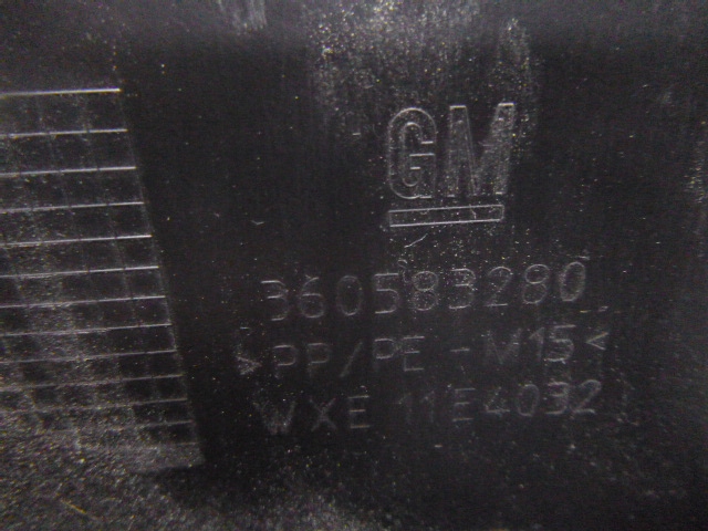 Молдинг захист поперечина заднього opel insignia b ii hb Доставка