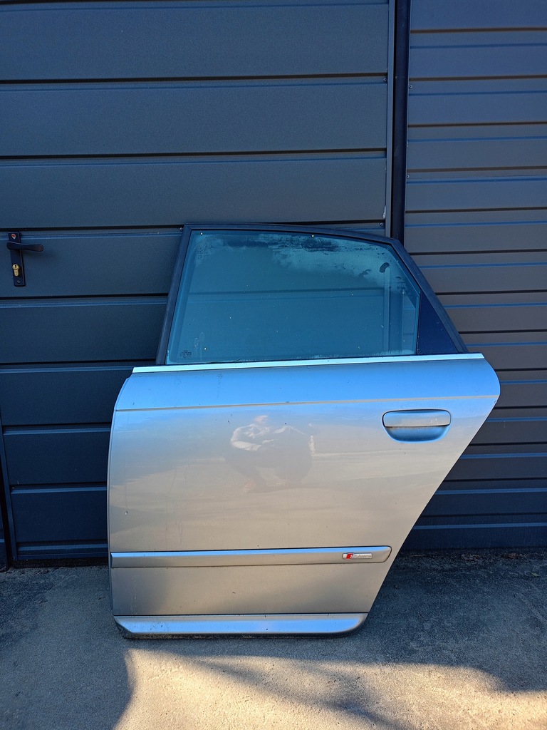 фото №1, Двері лівий задня audi a4 b7 s-line 2007r