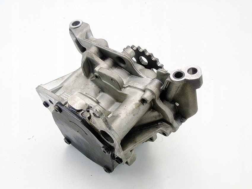 Насос оливи 2.0 d n47 bmw f10 f11 f30 f20 f21 f32 e60 f83 e87 f20 x1 x3 f36 Доставка
