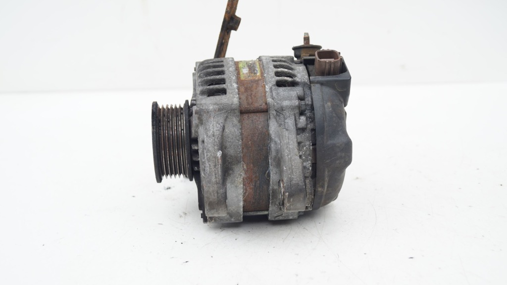 Купить Генератор toyota corolla e12 1,4 d 27060-33072
