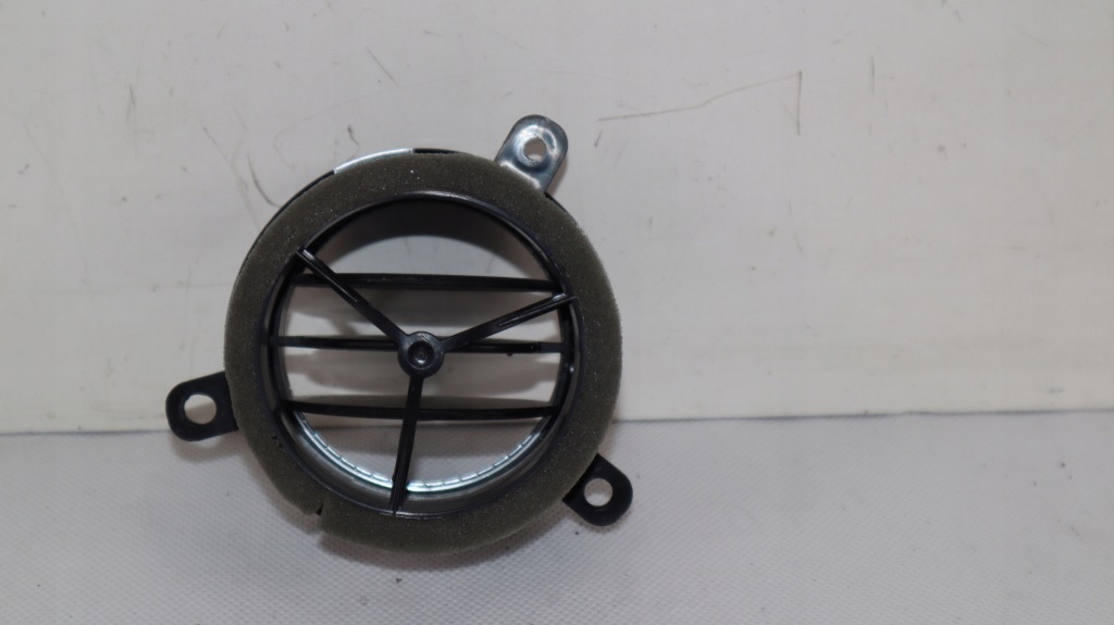 Jeep wrangler jl 18- решётка обдув правый  6ab751z7ac в Украине