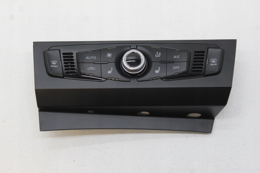 фото №1, Audi a5 8t lift панель кондиционера 8k1820043at