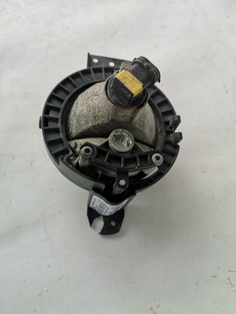 фото №2, Mini countryman r60- противотуманная фара обычный polecam