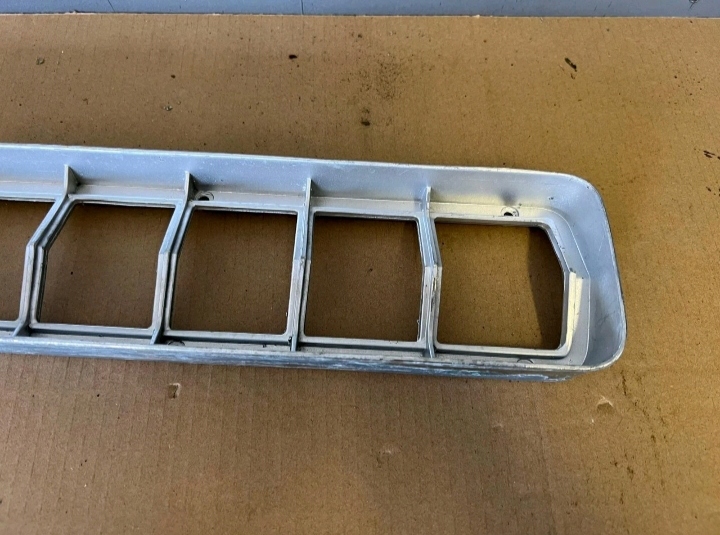 Рамка лампы задний левый 1971 plymouth fury lll 3 364152733149 #726 в Украине