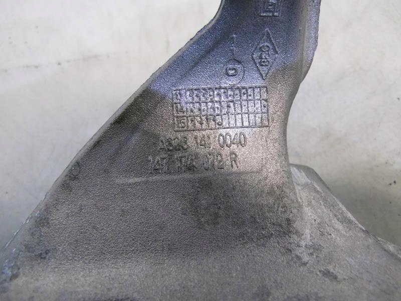 фото №6, Петля капот правий renault scenic iii lift