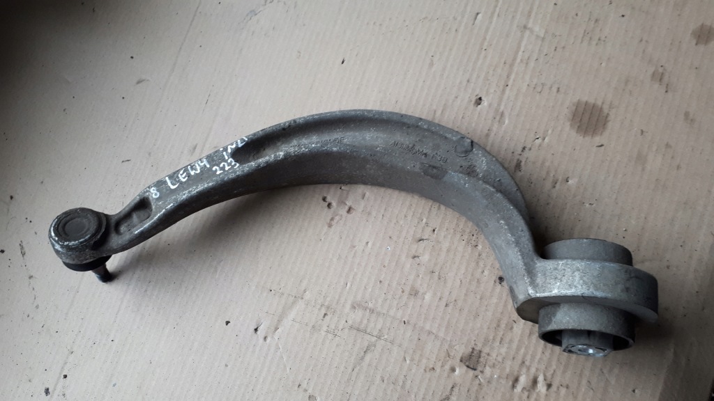 фото №1, A4 b8 рычаг левый перед передний 8k0407695f s4 s5