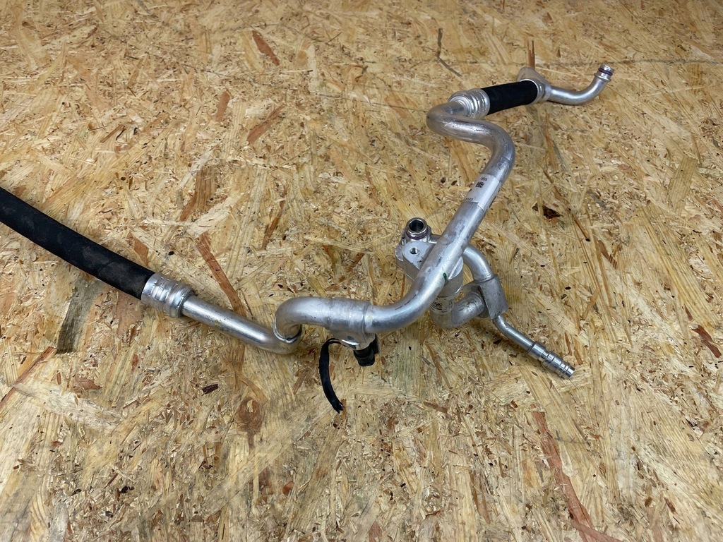 фото №9, Wąż трубка шланг кондиціонера vw id.3 id.4 id.5 skoda enyaq 1ea816743l