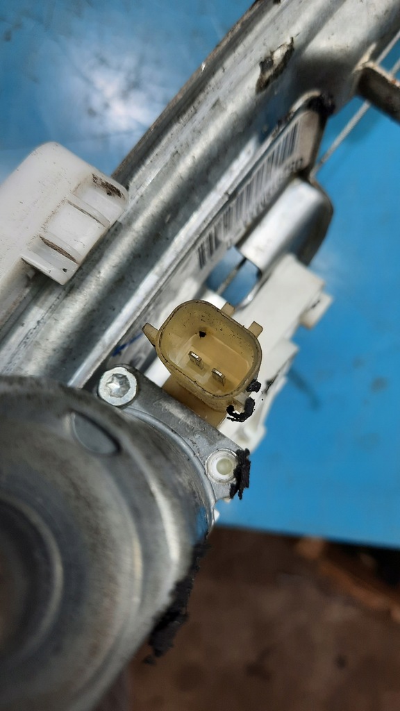 фото №4, Подъемник стекло правый задняя jeep patriot 06-17r