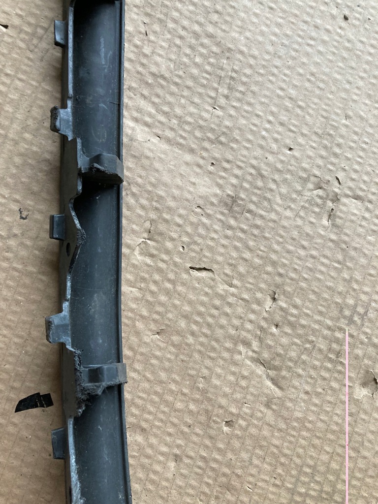 фото №10, Porsche оригінальний номер 99150555704o накладка бампера