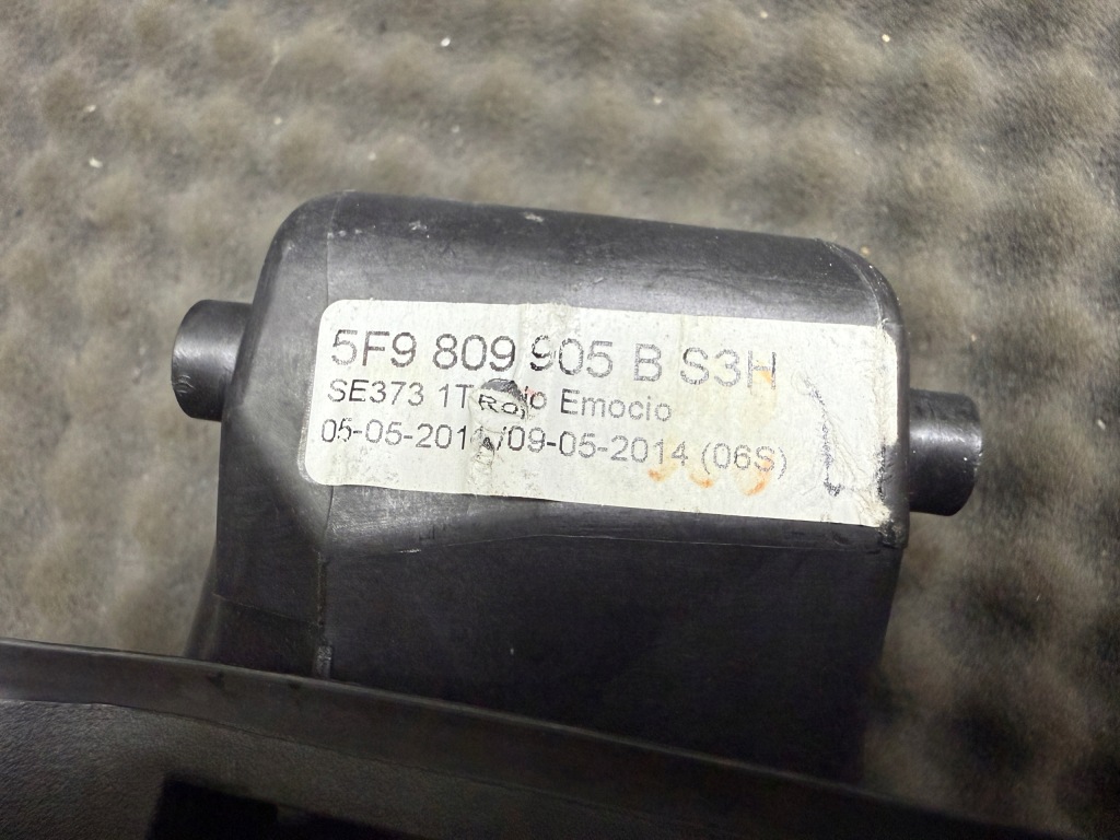 фото №4, 5f9809905b, заливна горловина пального seat leon