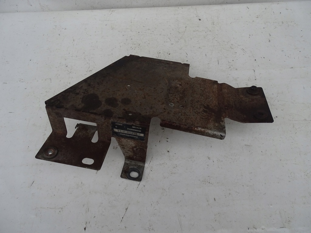 фото №1, Кронштейн кронштейн лист pod webasto voyager iv caravan