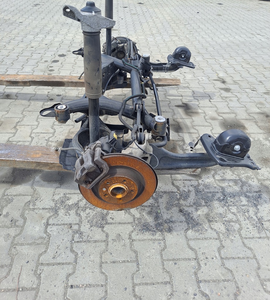 фото №5, Подвеска балка подрамник подрамник задняя 2wd volvo xc40