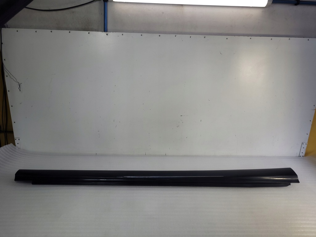 фото №1, Mercedes b-klasa w246 молдинг порог правая a246