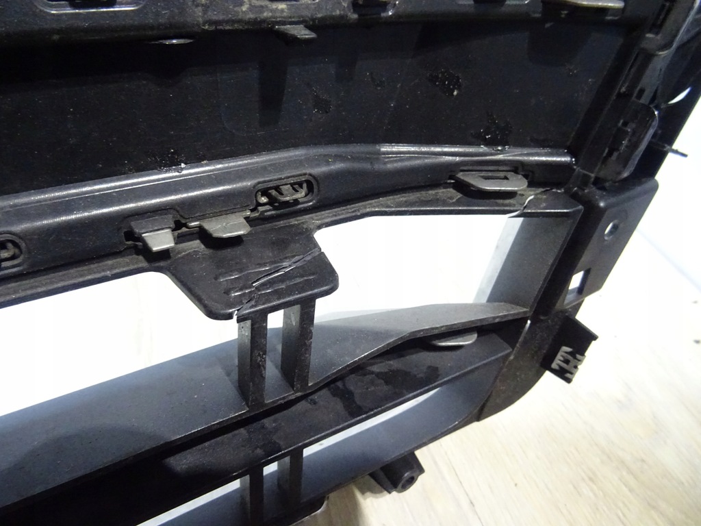 фото №12, Audi s4 b9 8w0853651m решётка радиатора решётка радиатора перед