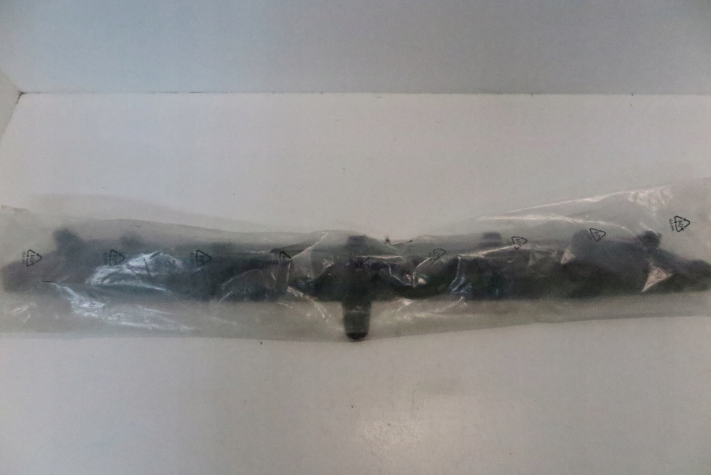 фото №2, Решітка бампера задня renault megane iv 850709909r