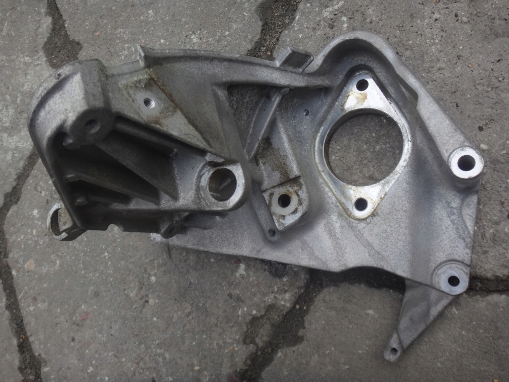 фото №1, Основа компресор bmw x5 f15 40ex n20