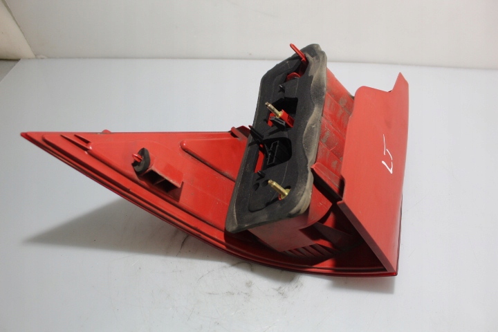 фото №4, Лампа ліва задня peugeot 1007