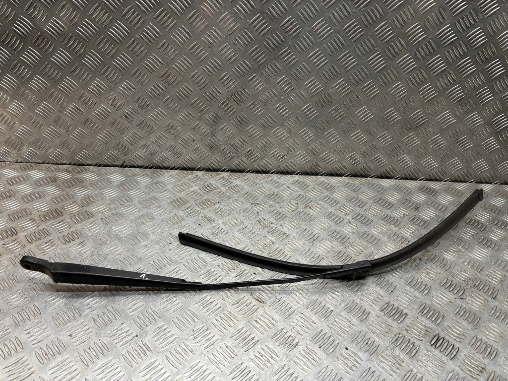 Купити Renault modus 2004-2007 важіль двірники лівий перед 8200360823a