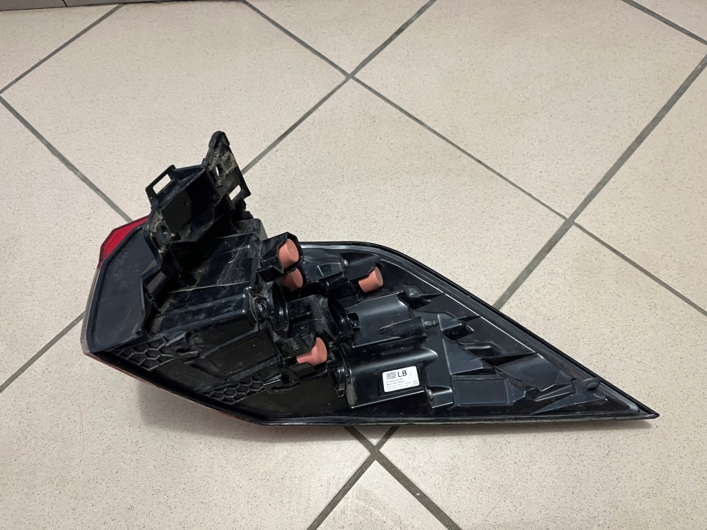 фото №14, Лампа задня задня ліва toyota rav4 rav-4 5 v 19-