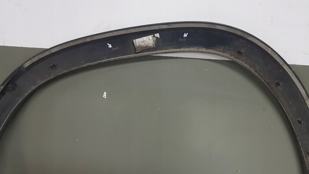 Mercedes eqb w243 x243 молдинг накладка расширитель арки крыла правый перед передняя с Разборки