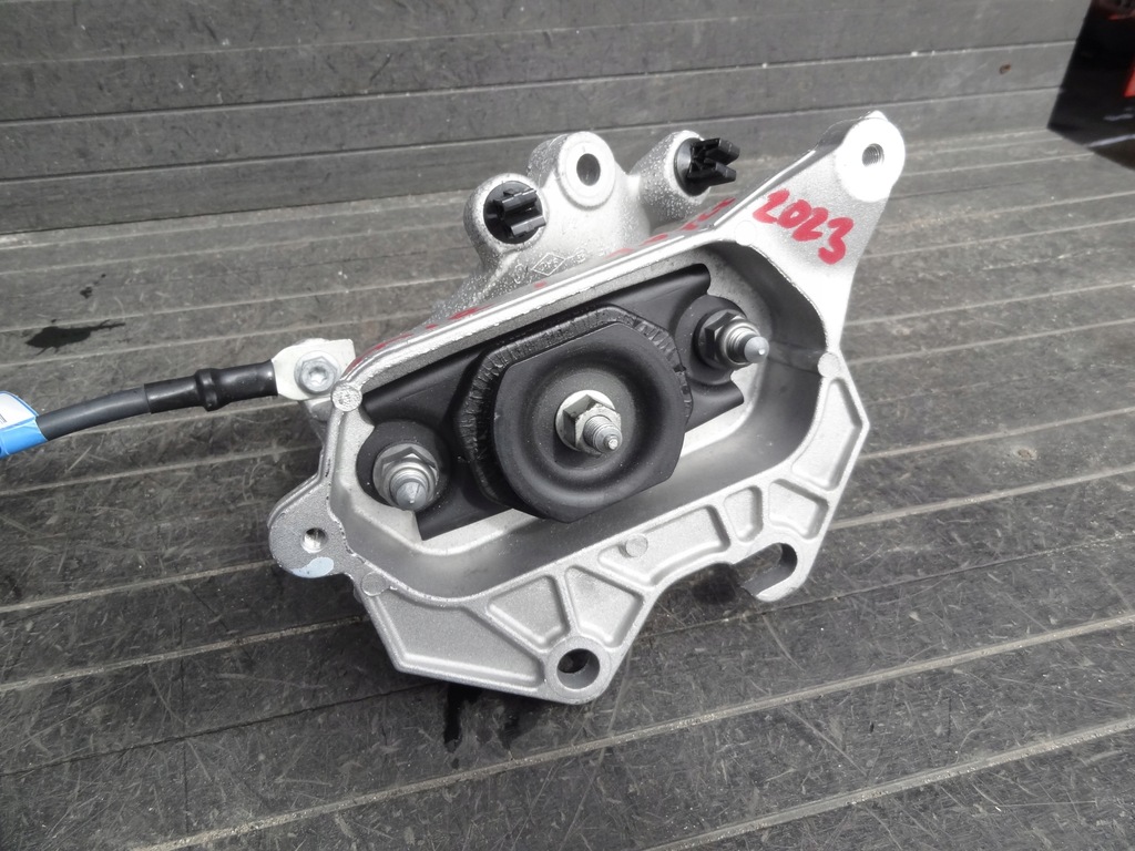 фото №6, Renault captur ii 2023 1,0 tce кронштейн подушка коробки передач оригинал