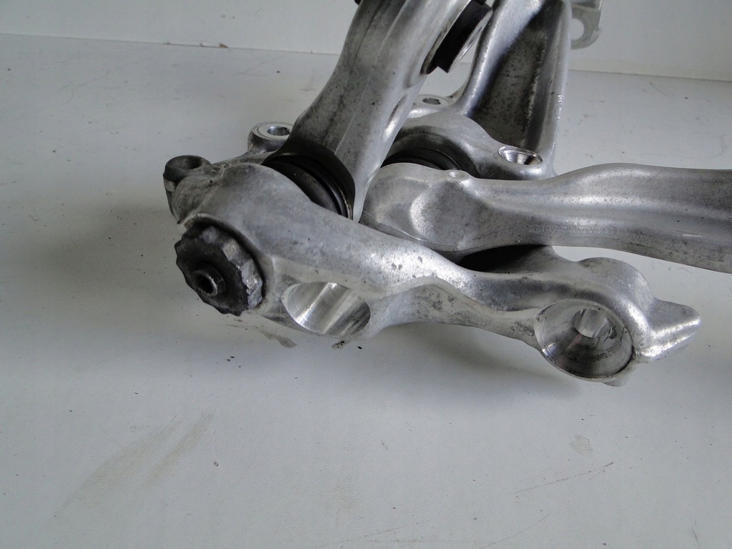 фото №15, Mercedes c klasa 206 w206 поворотный кулак лапа подвеска левая левая