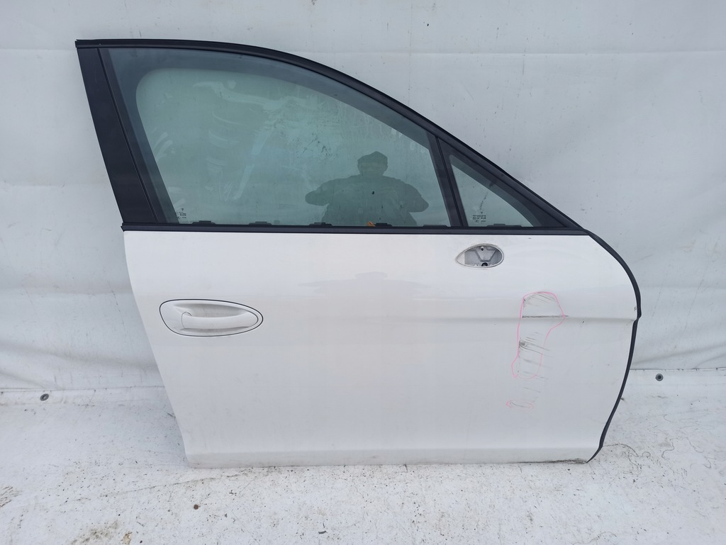 фото №1, Porsche panamera 970 дверь правый перед стекло