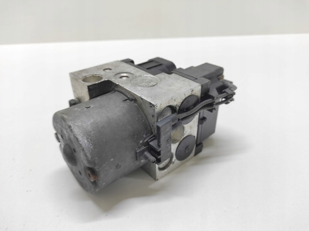 фото №1, Subaru forester i impreza gc 2.0 генератор 23700aa290