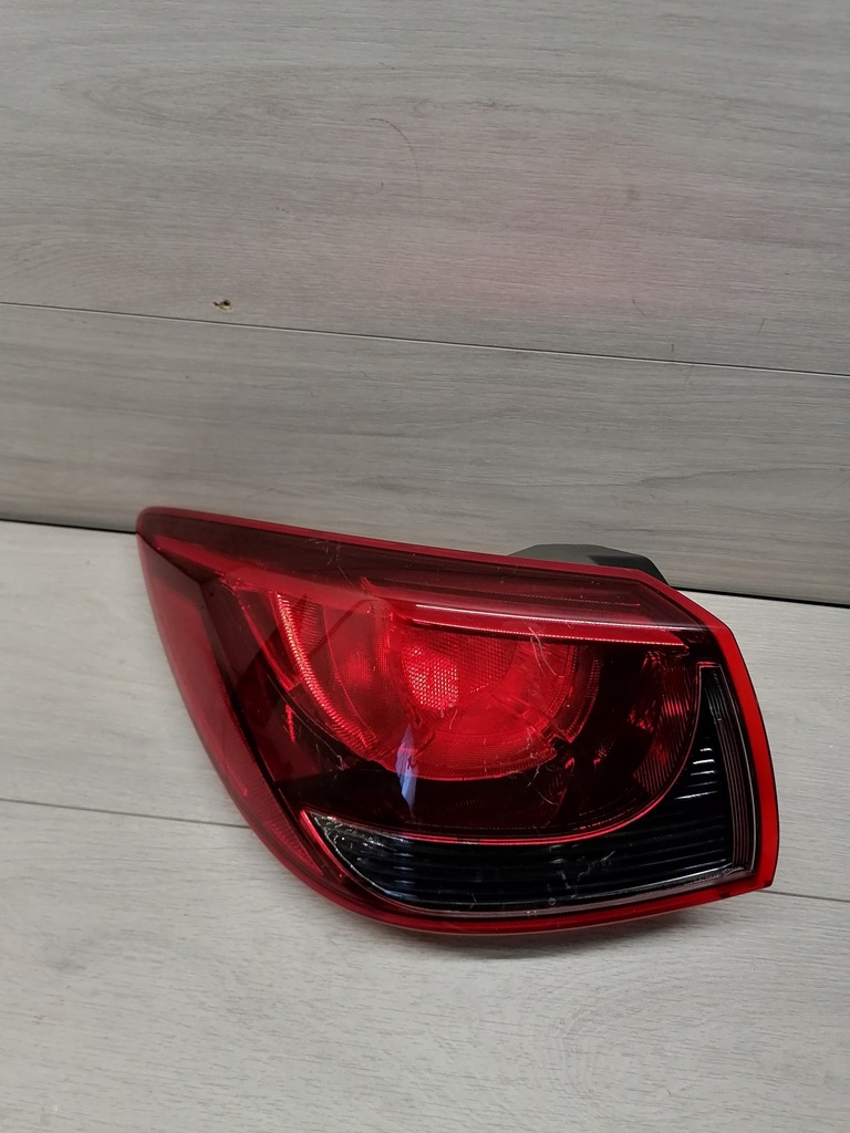 фото №1, Mazda 2 лампа левый задняя - db5j-51160