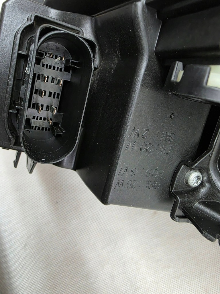 Audi q7 4m 2 2 фара перед передняя левая full led европа 4m0941033 с Разборки