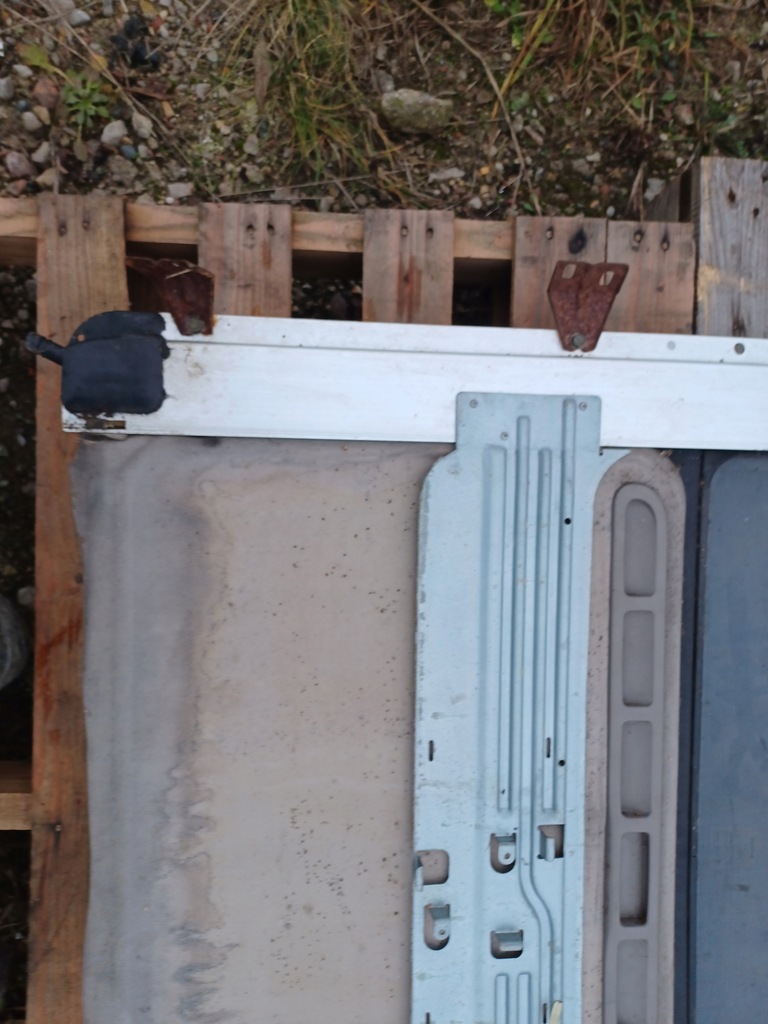 фото №9, Люк nissan primera p11 kompletny