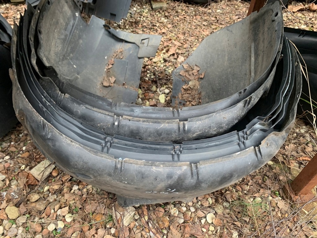 фото №1, Подкрылок перед левая volvo c70 06- оригинал