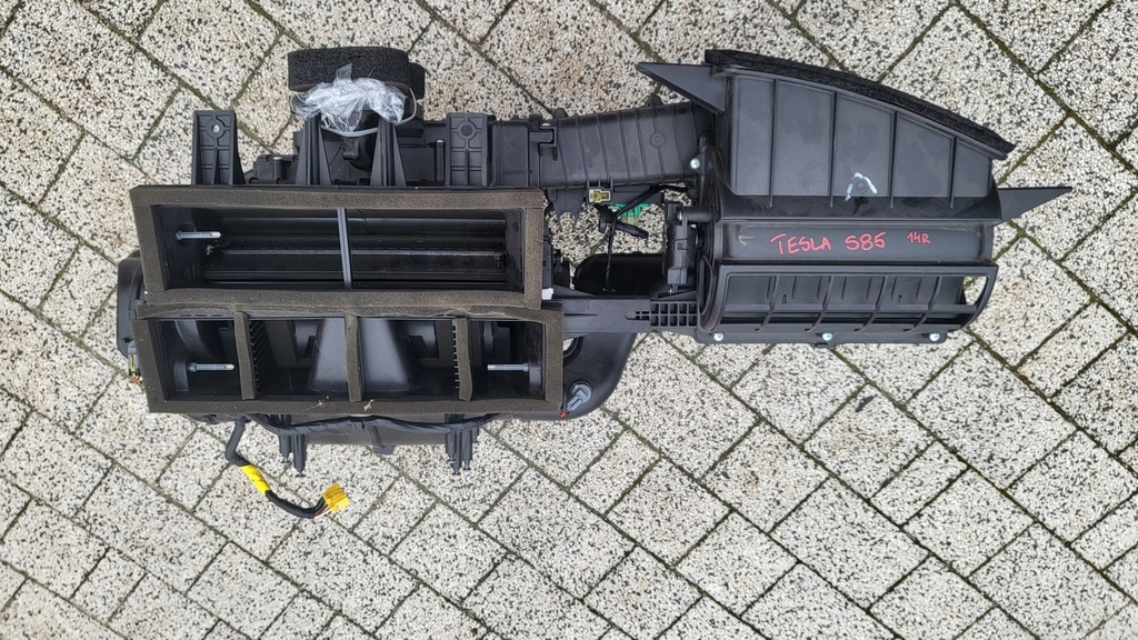 фото №9, Tesla s 85 отопитель europa 6007378-00-g