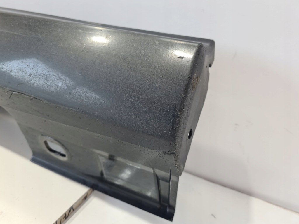 фото №16, Mercedes b-klasa w246 порог молдинг порог правая a2466900340