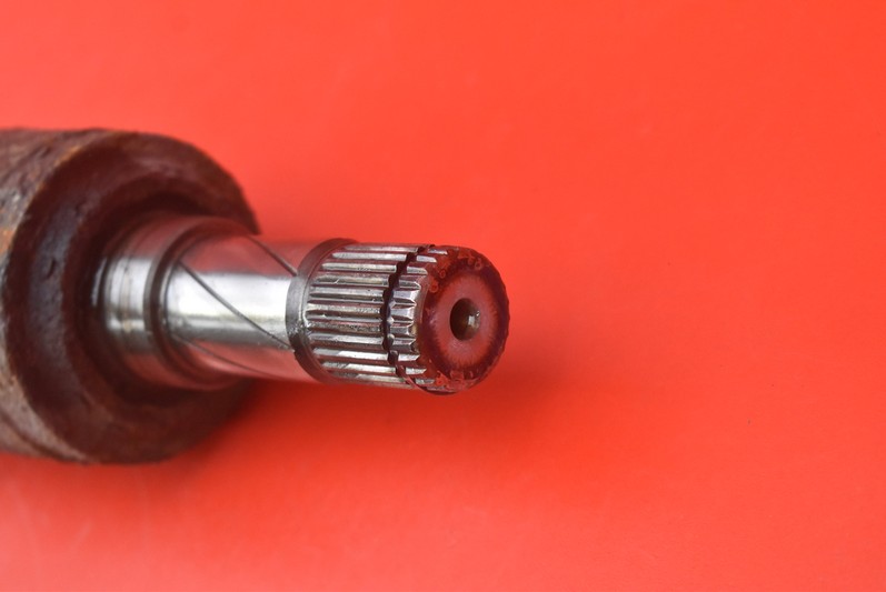 фото №7, Приводной вал правая задняя автоматическая коробка передач volvo xc60 1 i 3.2 243 km 4x4 08-13