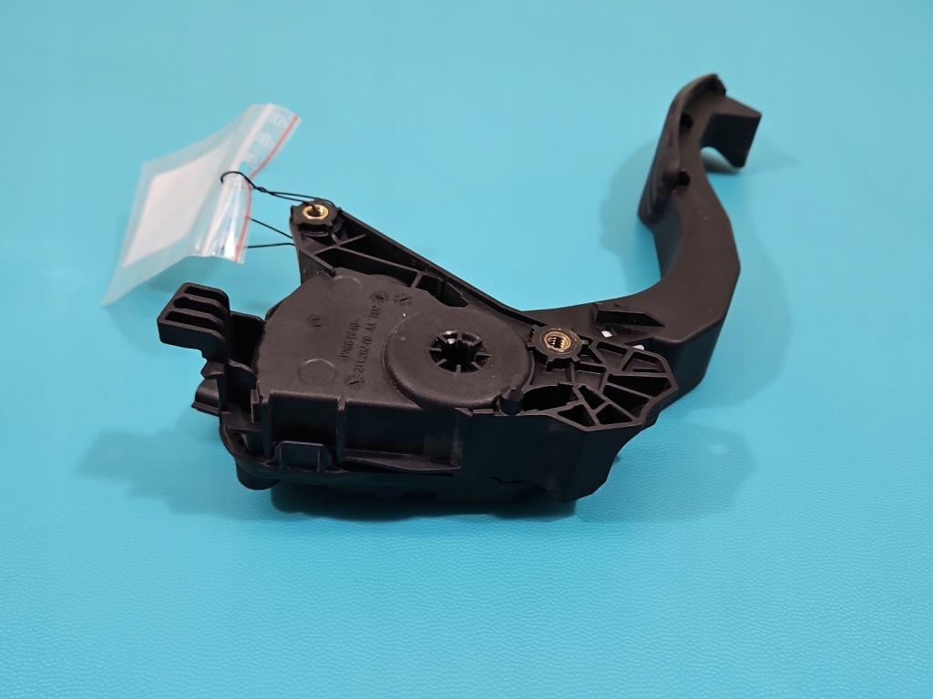 Педаль газу потенціометр dacia duster 2 18- 180108467r 1.6 16v h4m740 Київ