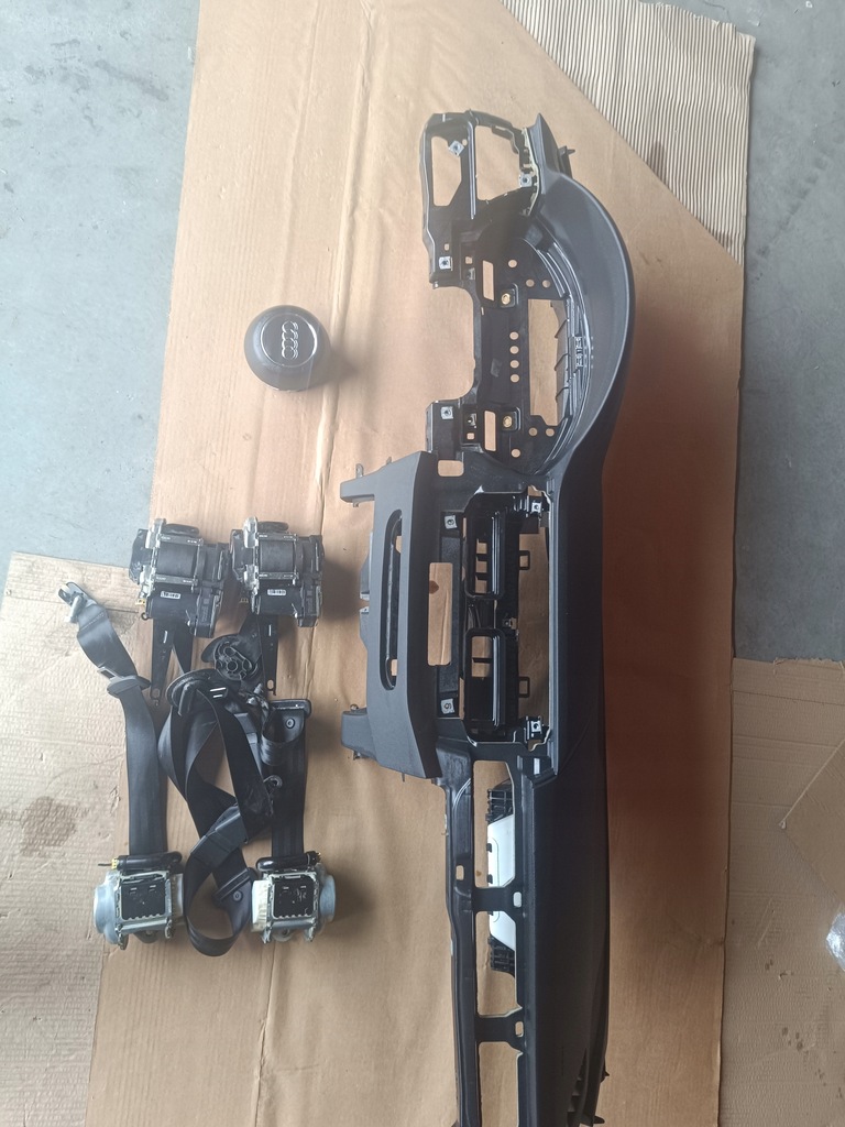 фото №6, Панель приладів приладова консоль оригінал 2x подушка безпеки 4xpasy audi a4 8w b9