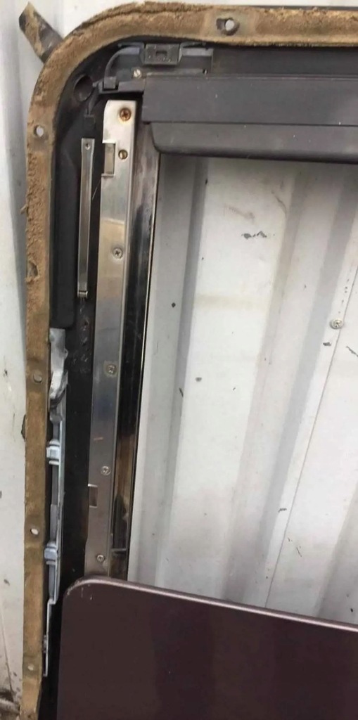 фото №13, Mercedes-benz s w126 1985 люк