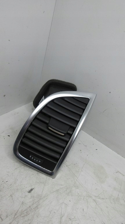 фото №5, Audi q7 4l 4l0820902 левая решётка обдув