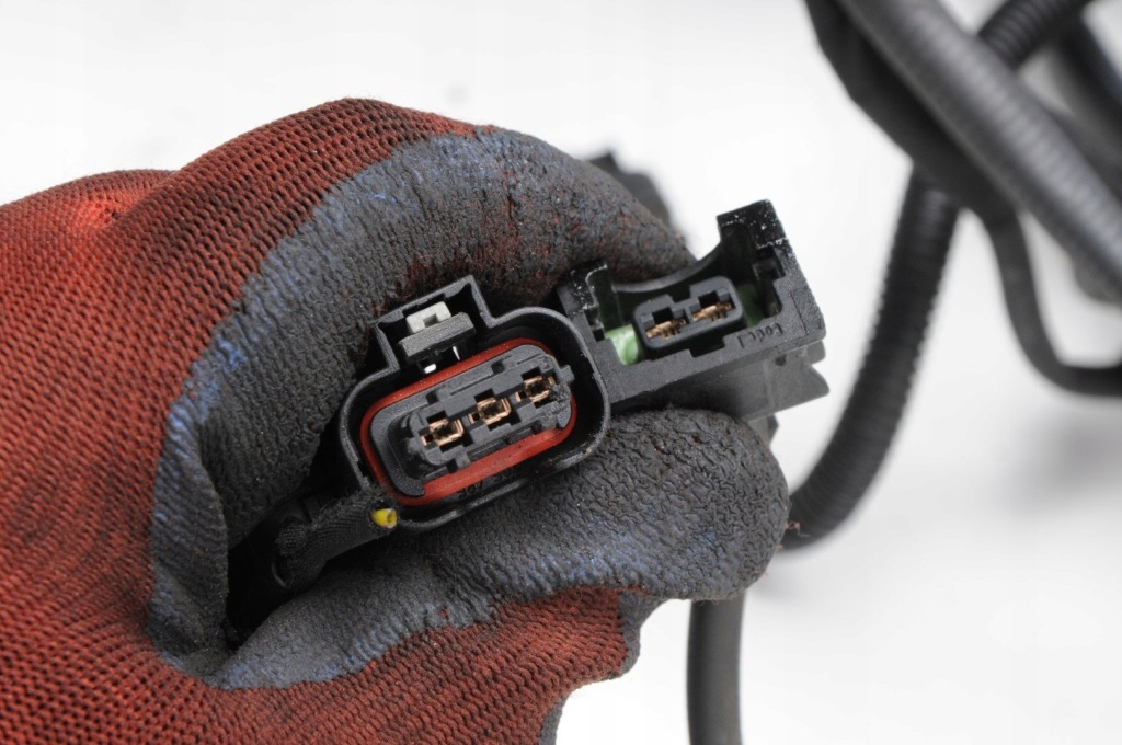 Mercedes amg gt c190 4.0 джгут електрична двигуна Зі Шроту