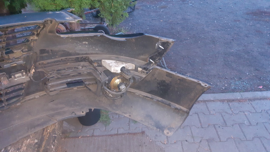 фото №6, Vw passat b6.zderzak передний kompletny. lc9x