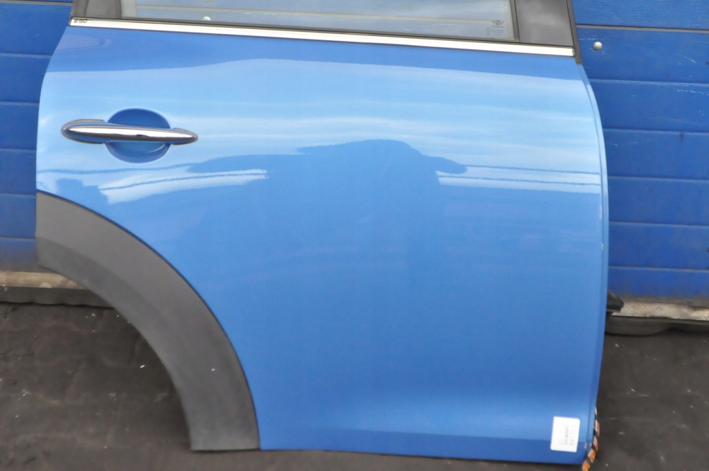 Mini r60 дверь правый  задняя Цена