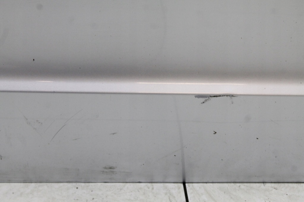 фото №8, Дверь правое правый перед передние skoda superb ii 2008r- 9156 - код лакокрасочного покрытия