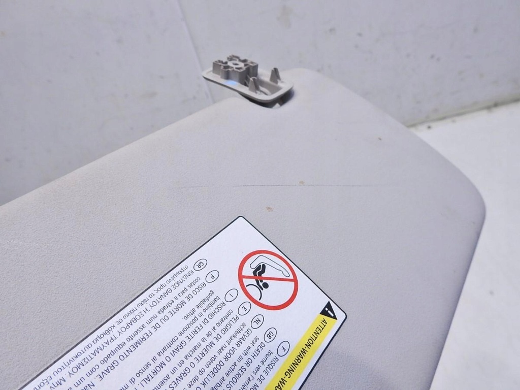 фото №7, Козырёк защита правая peugeot 308 i