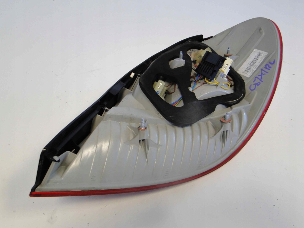 фото №7, Mercedes slk r171 171 лампа задняя левая europa